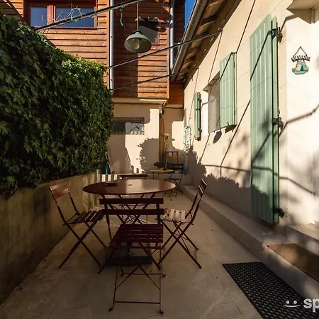 Ferienhaus Mazet Avec *